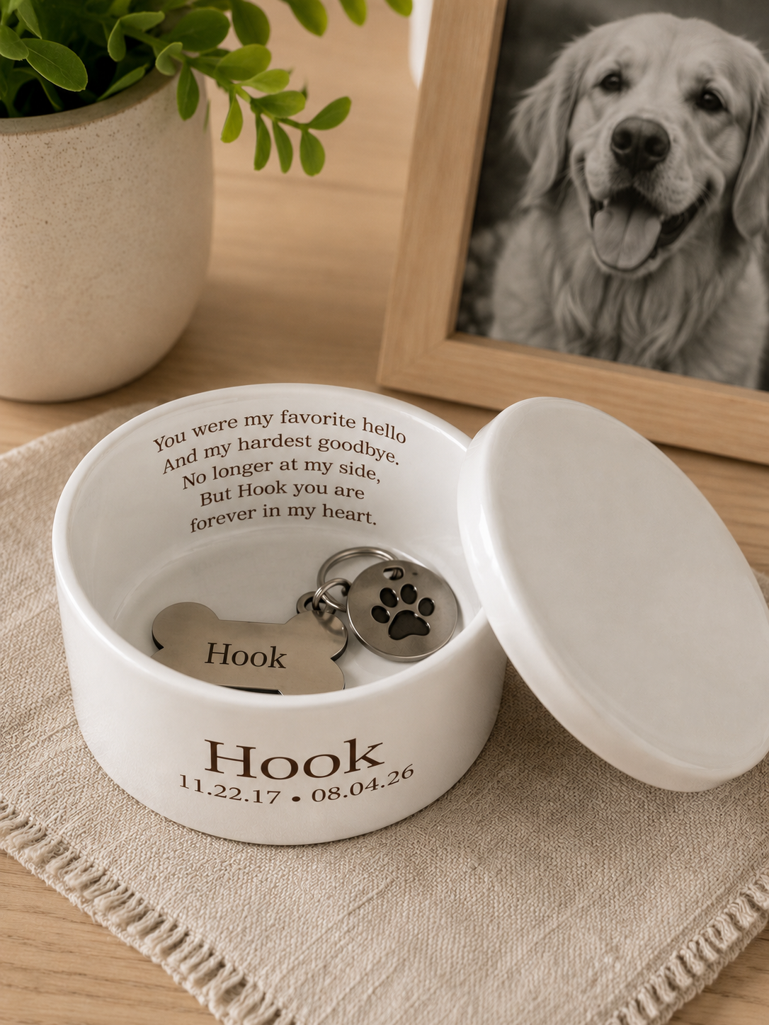 Personalized In Loving Memory Pet Memorial Keepsake Box - Pet Urn Cremation Ash Container