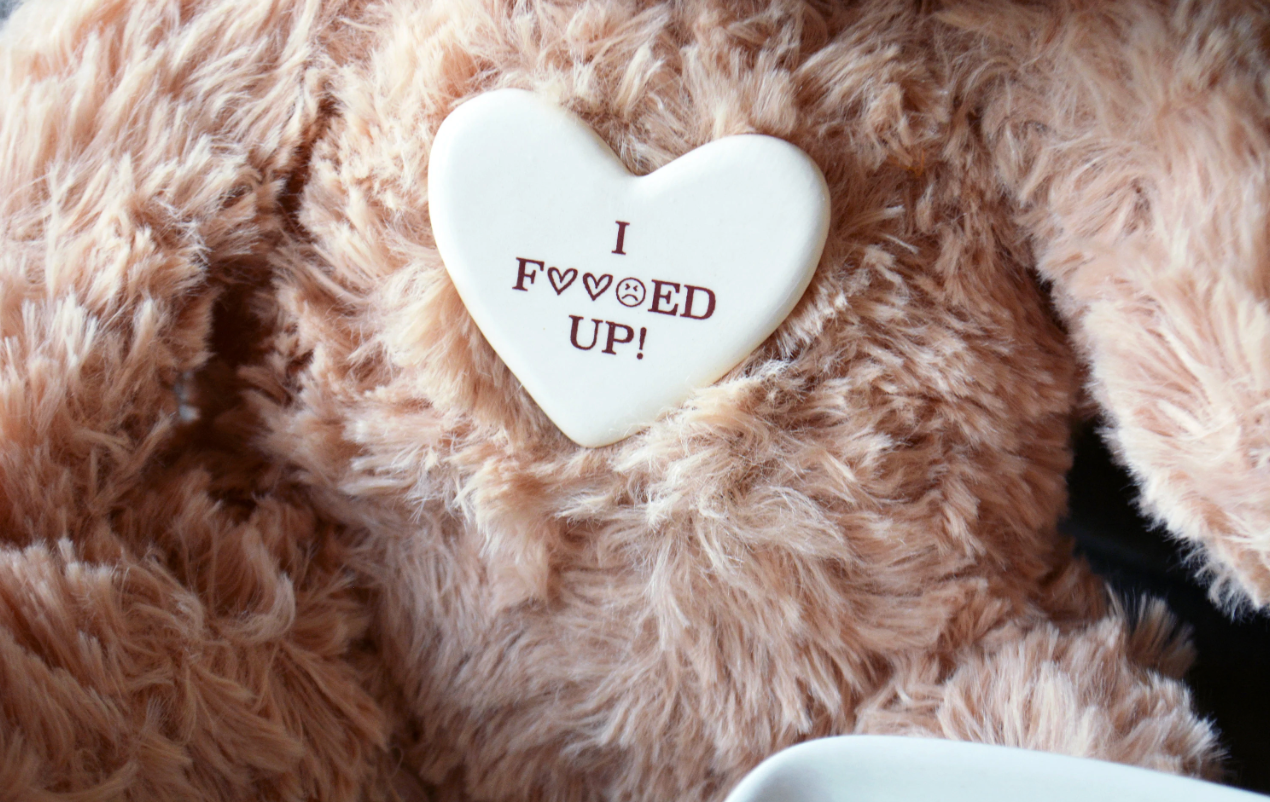 Personalized Apology Gift Set - Custom Ceramic Keepsake Dish with Plush Teddy Bear - Funny "I Fucked Up" Sorry Gift for Him or Her