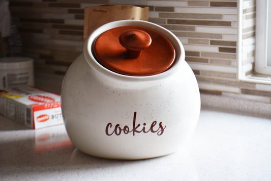Personalized Round Ceramic Kitchen Cookie Jar with Colored Lid