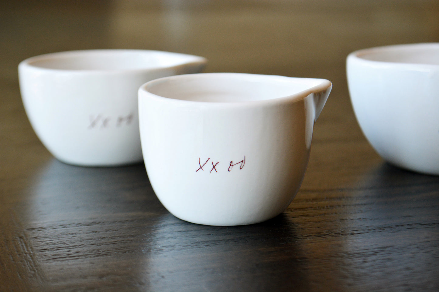 Personalized Ceramic Nesting Measuring Cups Set - Custom Handwritten Gift for Daughter, Bride, Mom or Baking Lover - 1/2 Cup 1/3 Cup 1/4 Cup