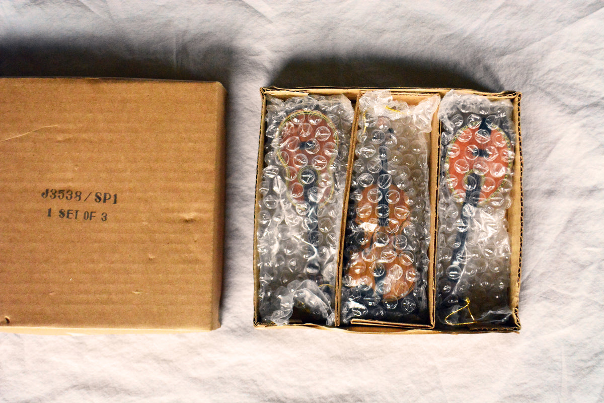 Vintage Wooden Musical Instrument Christmas Ornaments Set of 3 Guitar Violin Mandolin w/ Original Box and bubble wrap to protect items